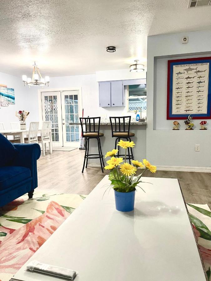 A Cozy Space Coast Retreat Titusville Εξωτερικό φωτογραφία